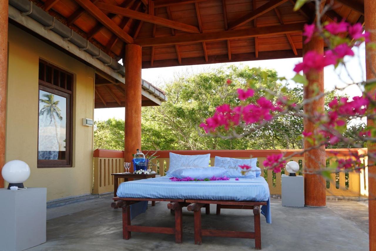 Villa Lucky Star Tangalle Exterior foto